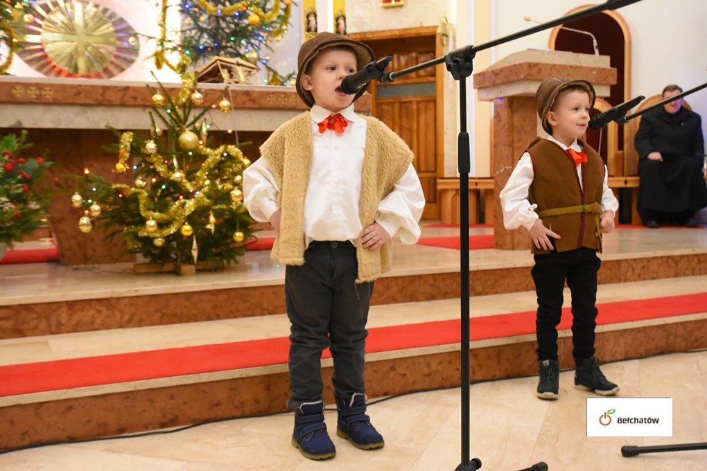 W XIX Regionalnym Festiwalu Kolęd i Pastorałek udział wzięło ponad czterystu młodych wokalistów