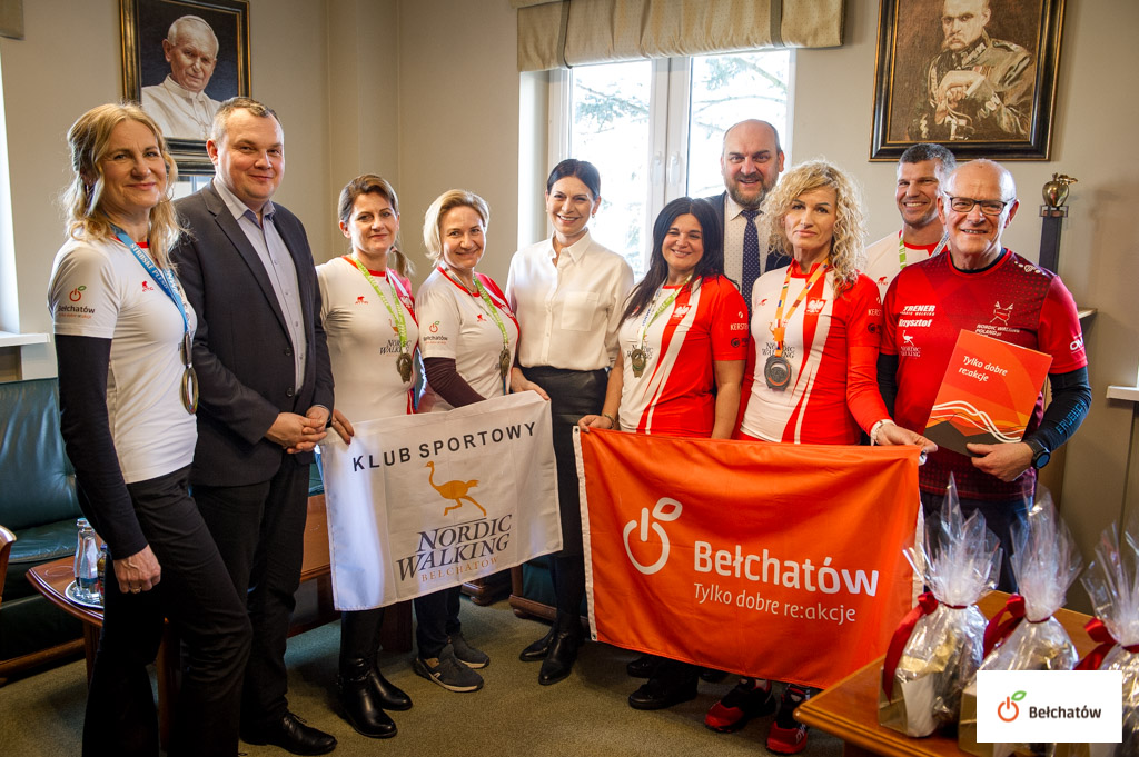 Przedstawiciele Nordic Walking Bełchatów spotkali się z prezydent Mariolą Czechowską oraz wiceprezydentami 