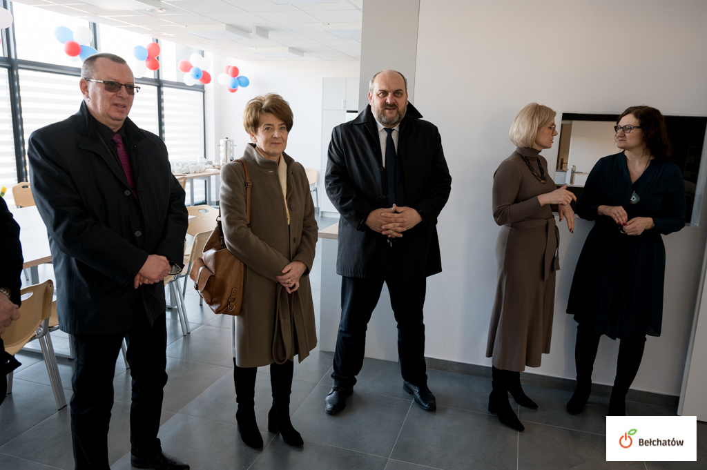 W uroczystym otwarciu Domu Dziecka udział wziął m.in. wiceprezydent Dariusz Matyśkiewicz